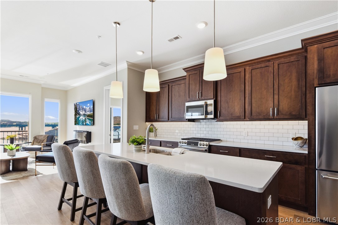 The Hamptons Condominium - Residential