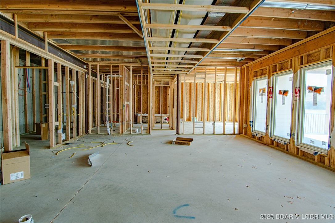 Climax Springs, Missouri 65324, United States, 4 Bedrooms Bedrooms, ,4 BathroomsBathrooms,Residential,Active,23812