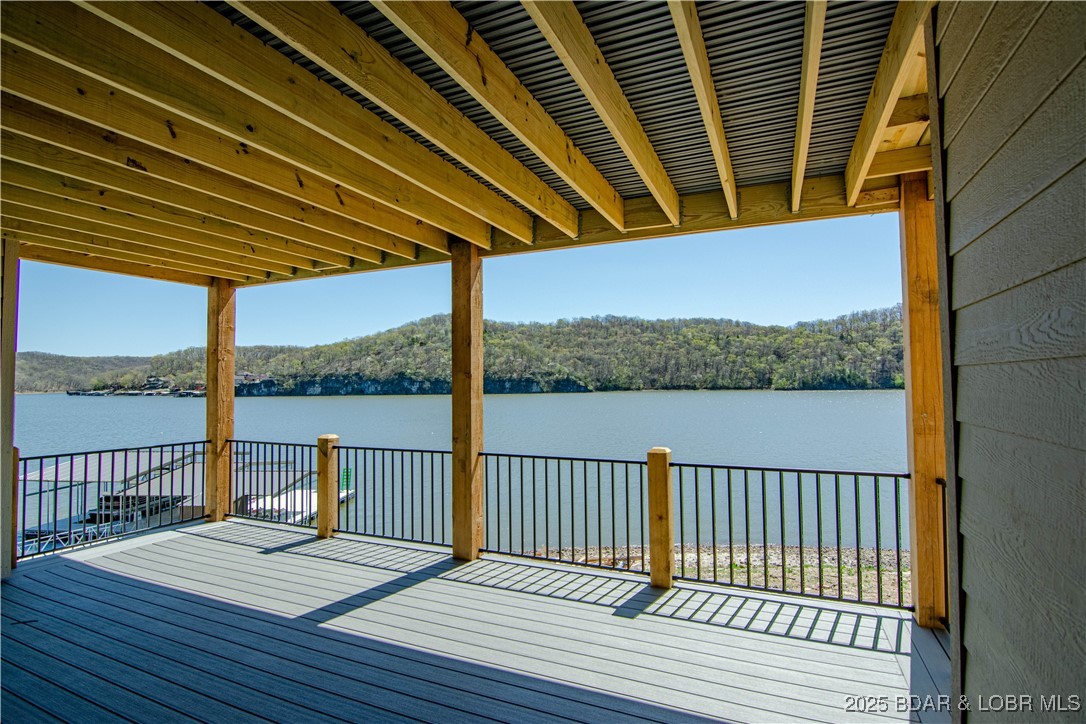 Climax Springs, Missouri 65324, United States, 4 Bedrooms Bedrooms, ,4 BathroomsBathrooms,Residential,Active,23812