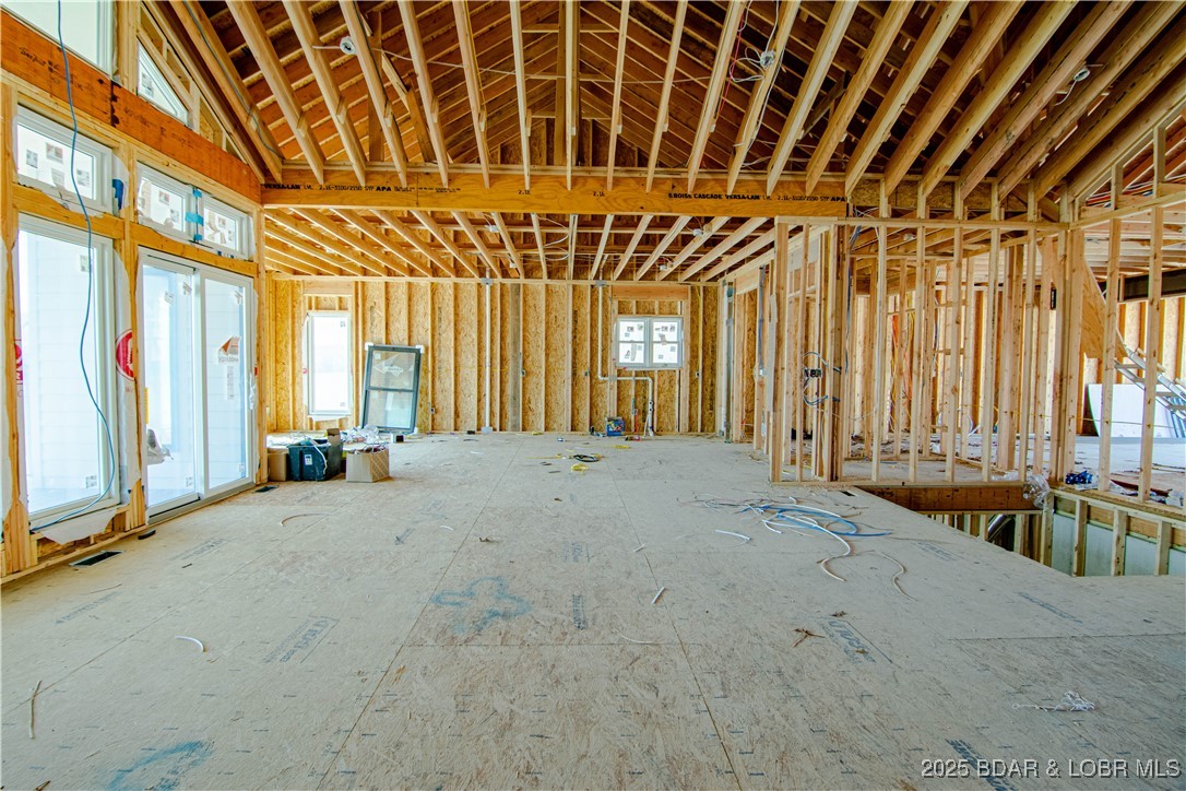 Climax Springs, Missouri 65324, United States, 4 Bedrooms Bedrooms, ,4 BathroomsBathrooms,Residential,Active,23812