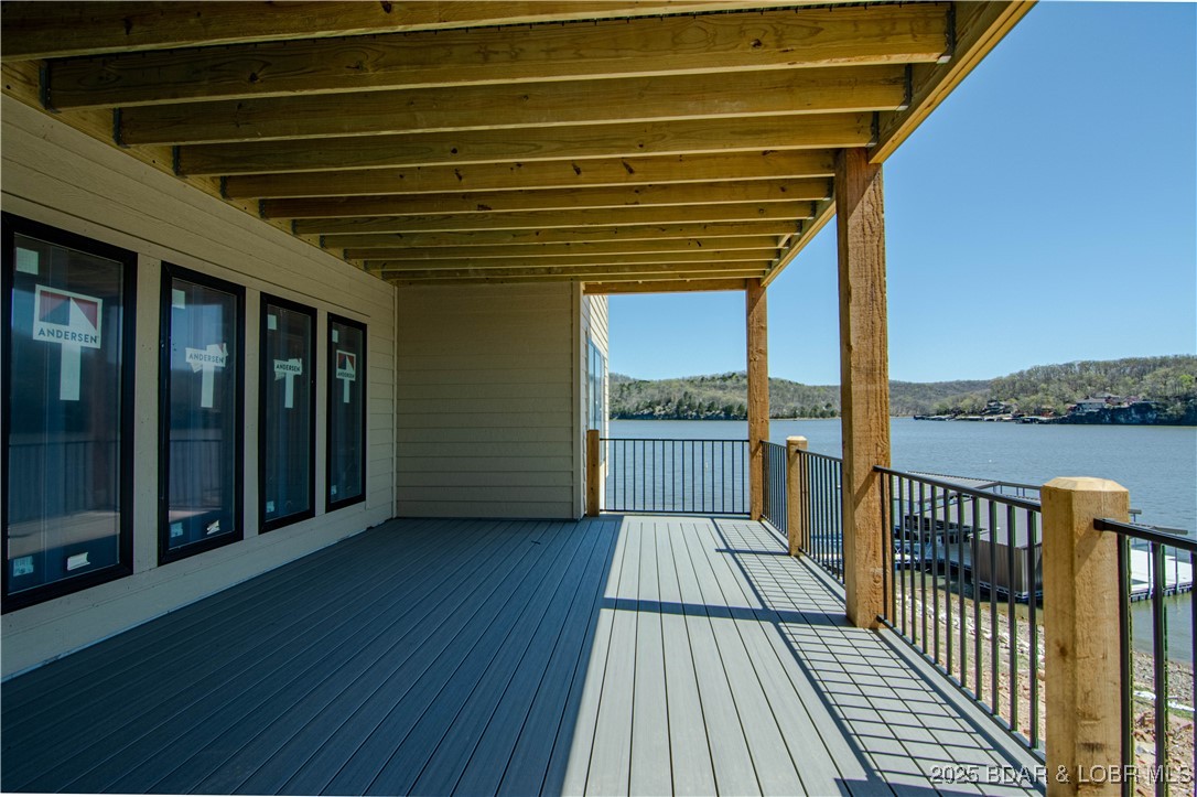 Climax Springs, Missouri 65324, United States, 4 Bedrooms Bedrooms, ,4 BathroomsBathrooms,Residential,Active,23812