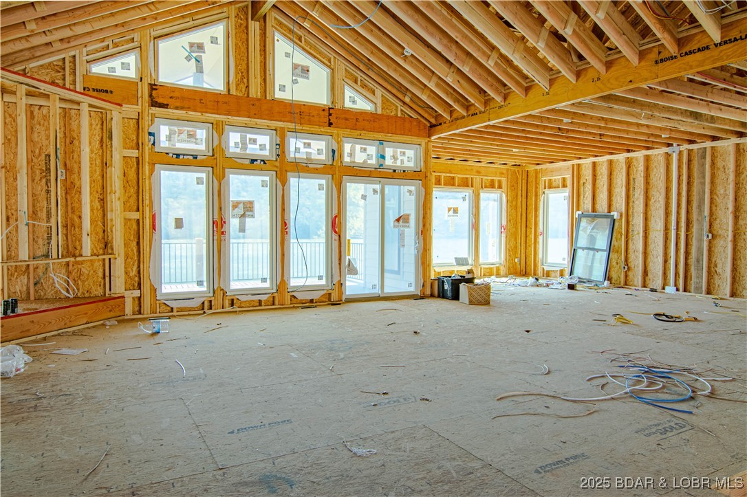 Climax Springs, Missouri 65324, United States, 4 Bedrooms Bedrooms, ,4 BathroomsBathrooms,Residential,Active,23812