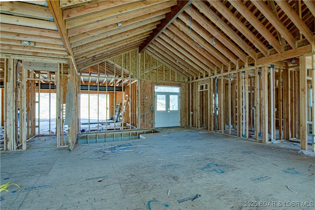 Climax Springs, Missouri 65324, United States, 4 Bedrooms Bedrooms, ,4 BathroomsBathrooms,Residential,Active,23812