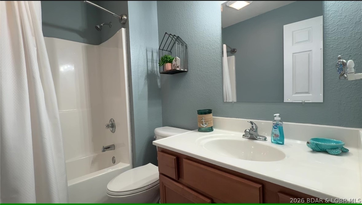 Highland Shores Condominium - Residential