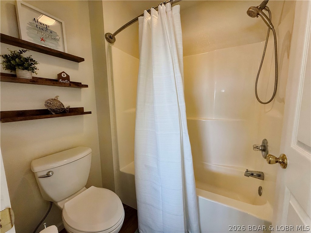 Highland Shores Condominium - Residential