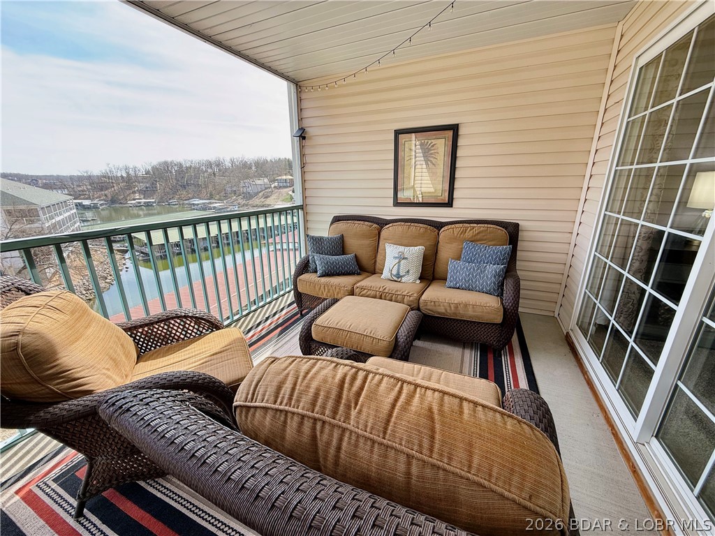 Highland Shores Condominium - Residential