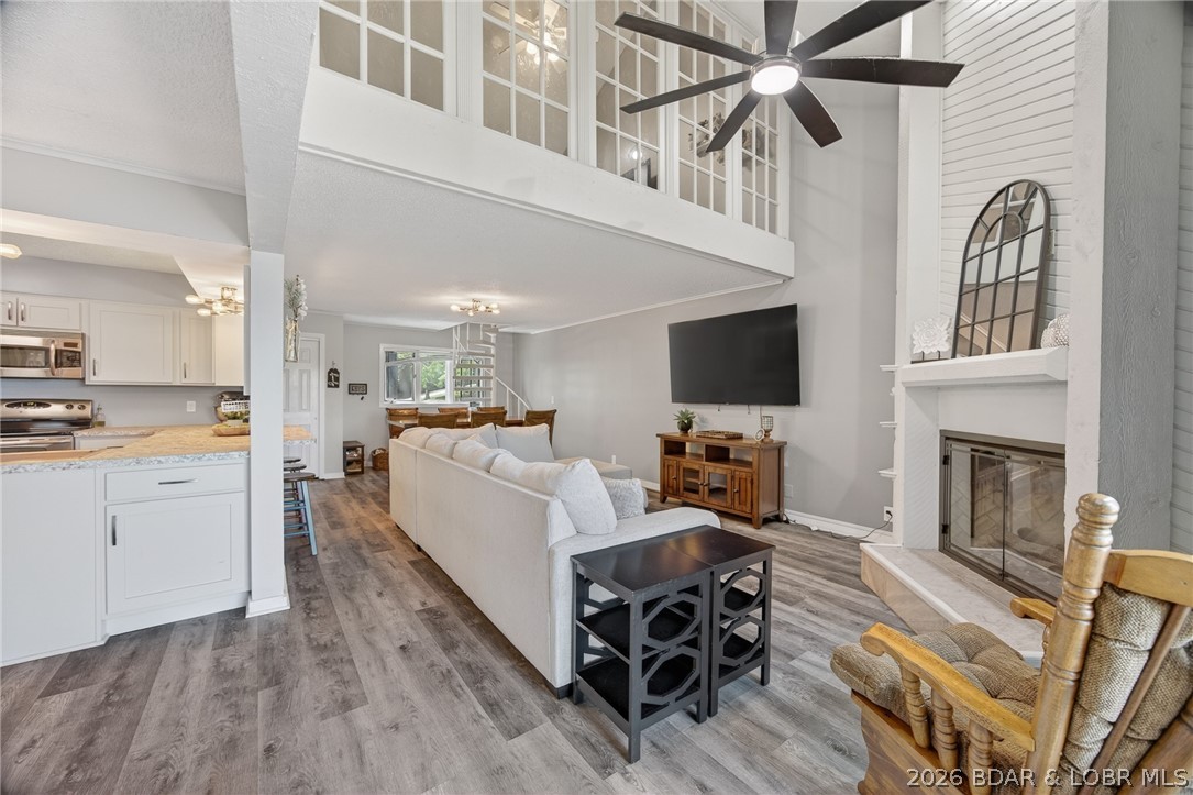 Knolls - Residential