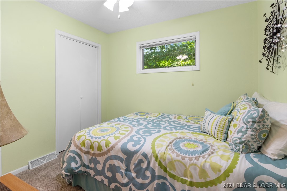 Sunrise Beach, Missouri 65079, United States, 3 Bedrooms Bedrooms, ,2 BathroomsBathrooms,Residential,Contingent,45928