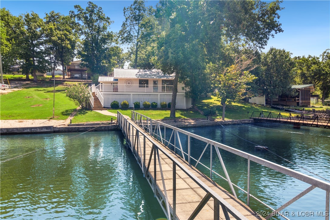 Sunrise Beach, Missouri 65079, United States, 3 Bedrooms Bedrooms, ,2 BathroomsBathrooms,Residential,Contingent,45928