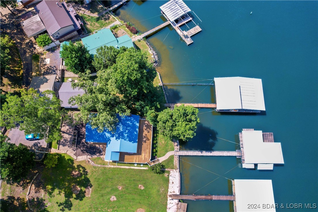 Sunrise Beach, Missouri 65079, United States, 3 Bedrooms Bedrooms, ,2 BathroomsBathrooms,Residential,Contingent,45928