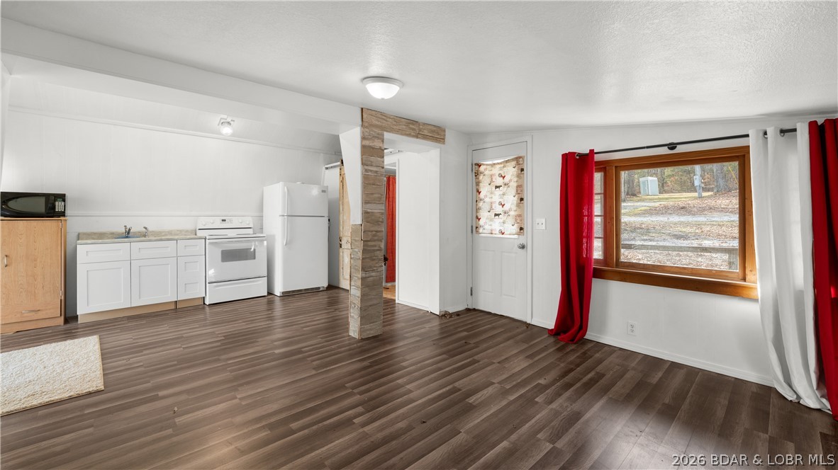 Cliff House Acres - Residential