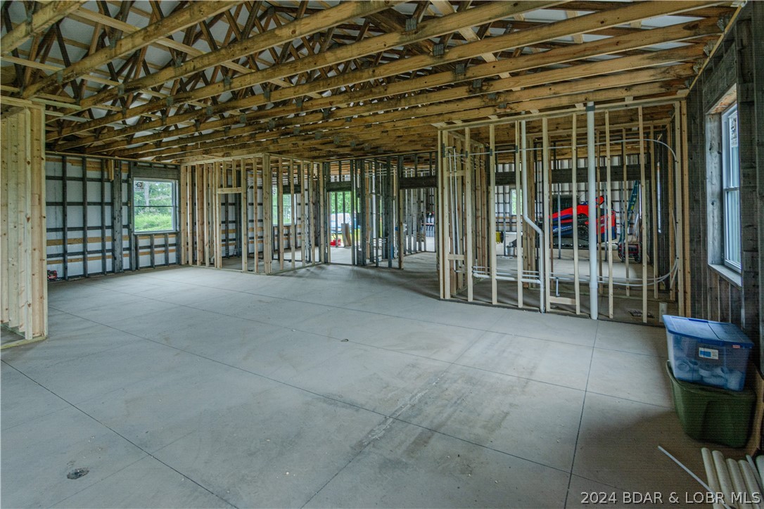 Camdenton, Missouri 65020, United States, ,Land,Contingent,52212