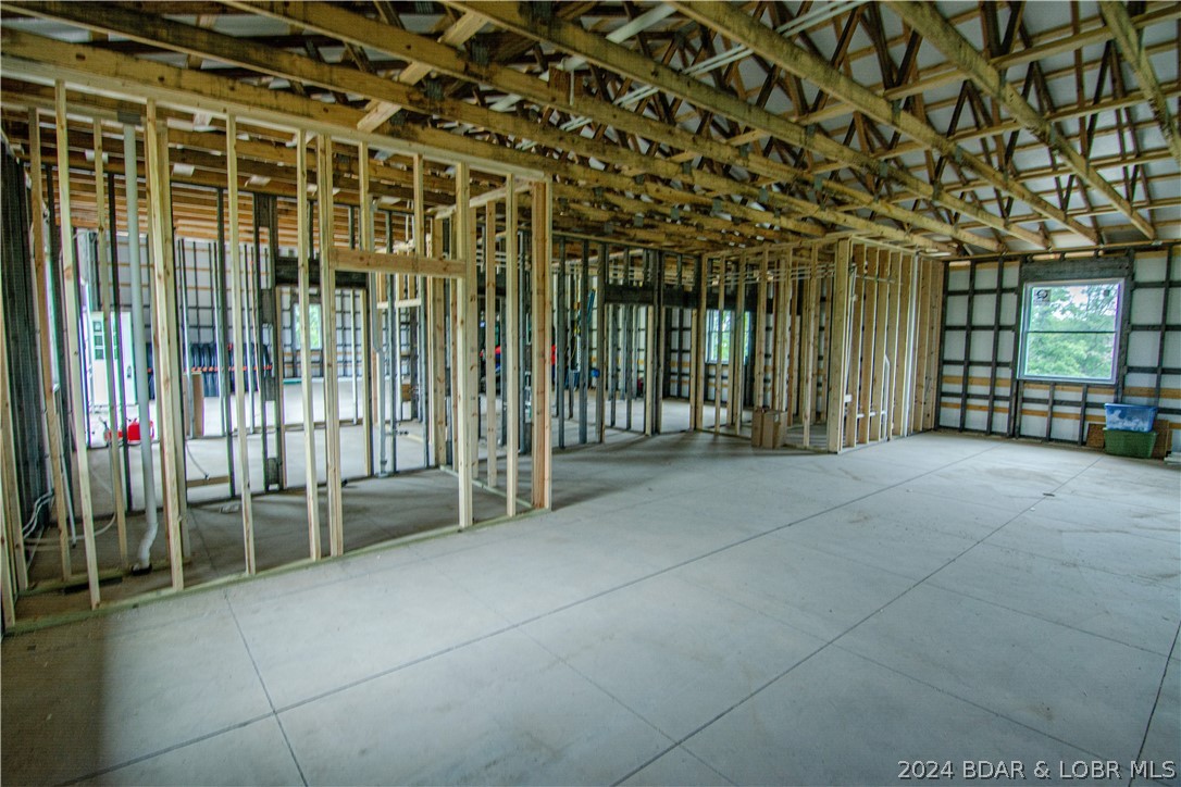 Camdenton, Missouri 65020, United States, ,Land,Contingent,52212