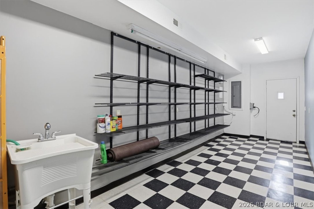 Paradise Valley Unit 1 - Residential