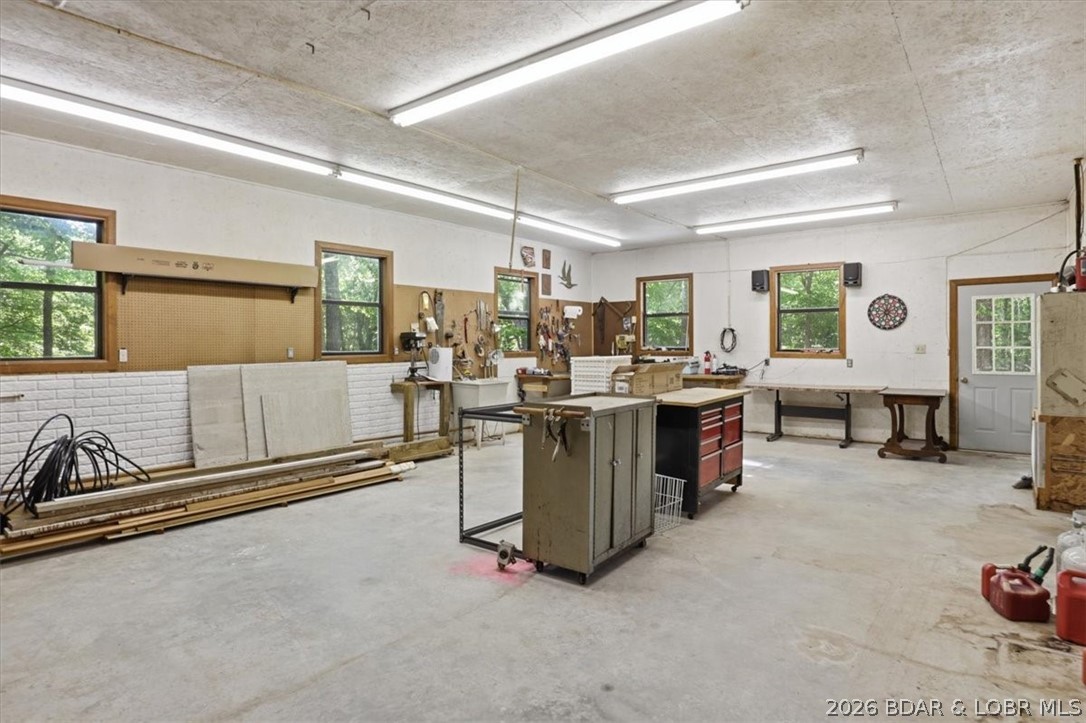 Paradise Valley Unit 1 - Residential