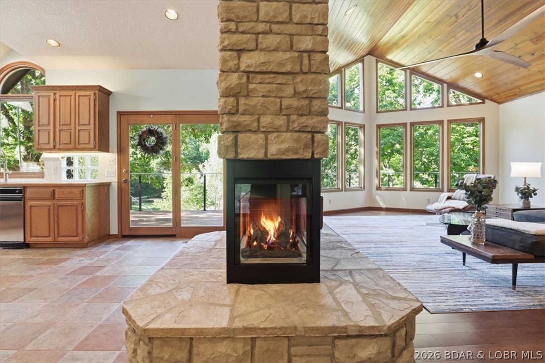 Paradise Valley Unit 1 - Residential