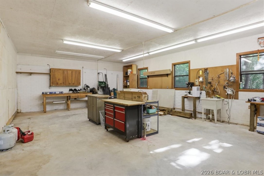 Paradise Valley Unit 1 - Residential