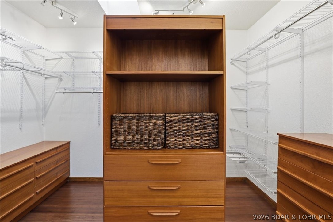 Paradise Valley Unit 1 - Residential