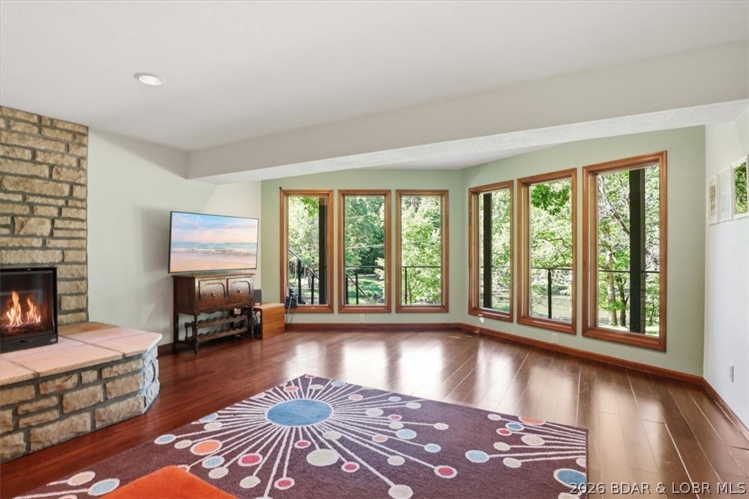 Paradise Valley Unit 1 - Residential