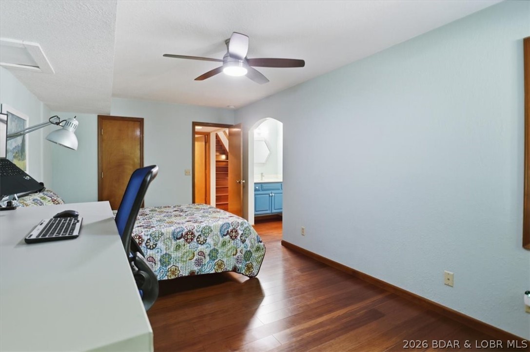 Paradise Valley Unit 1 - Residential