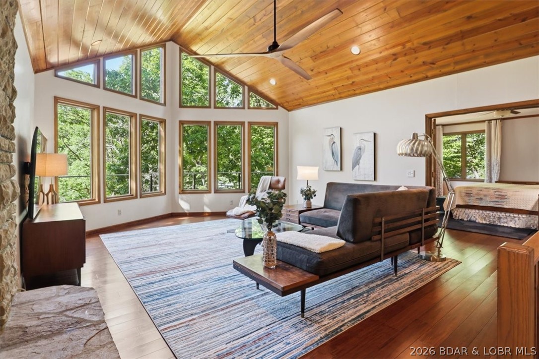 Paradise Valley Unit 1 - Residential