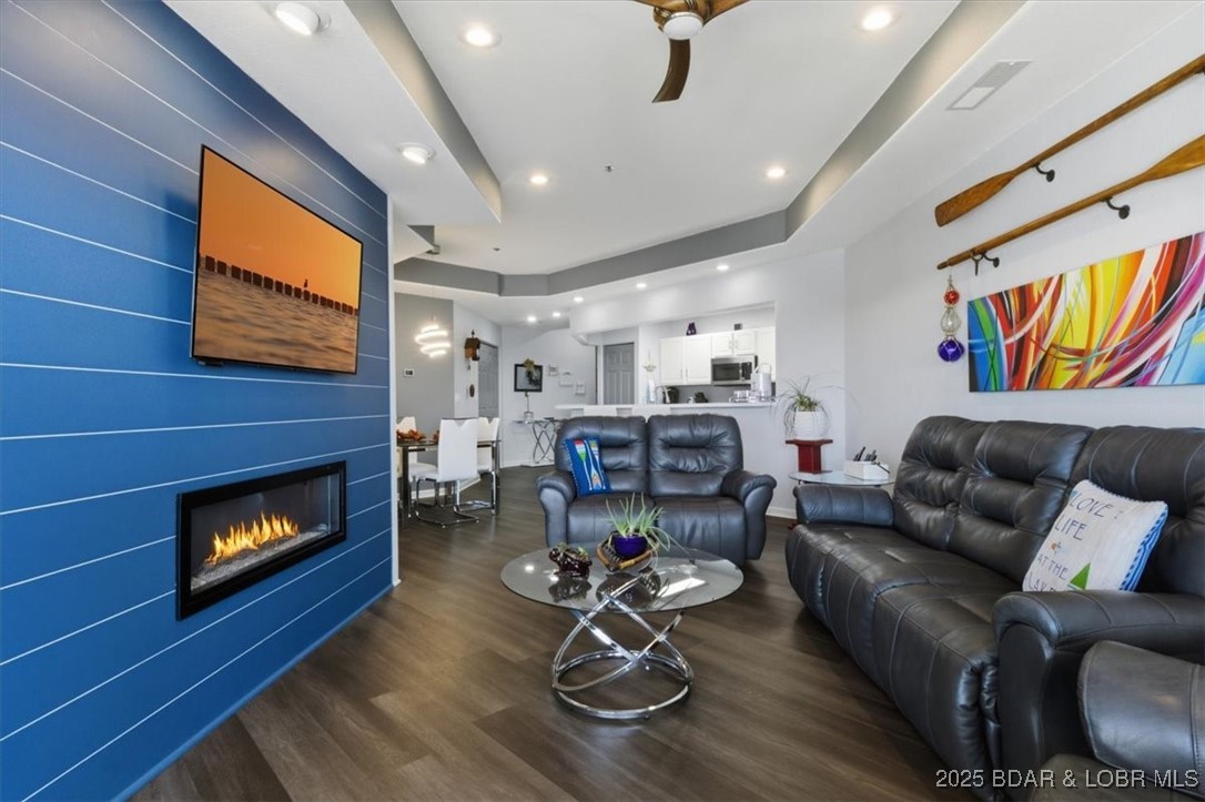 Emerald Bay Condominium - Residential