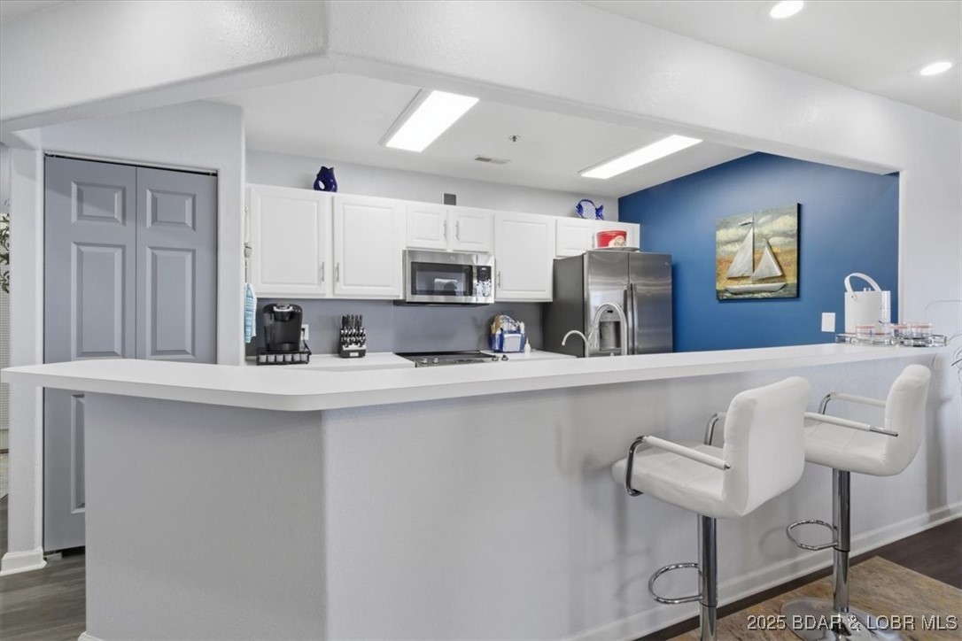 Emerald Bay Condominium - Residential