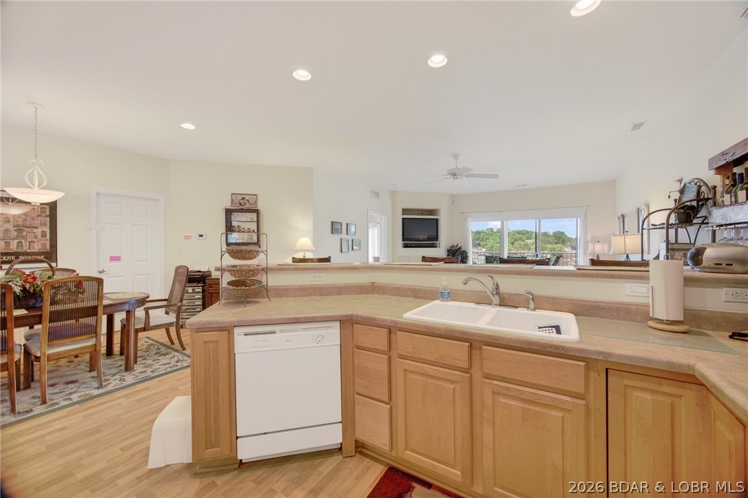 Fountainview Landing, A Condo - Residential