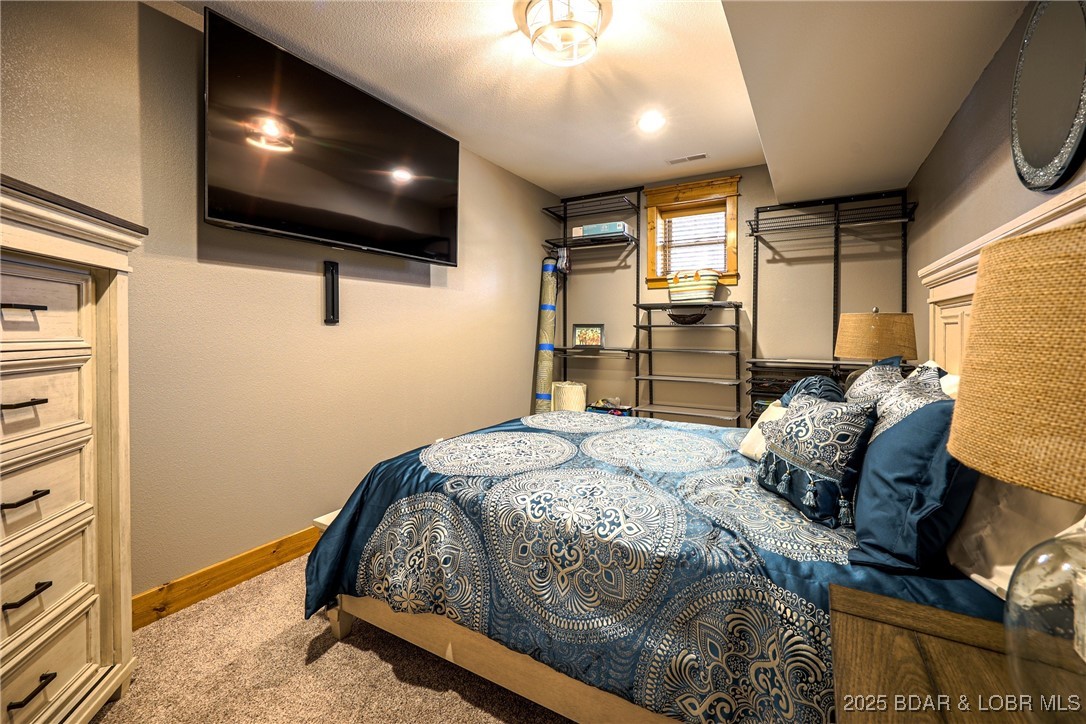 Put N Bay - Residential