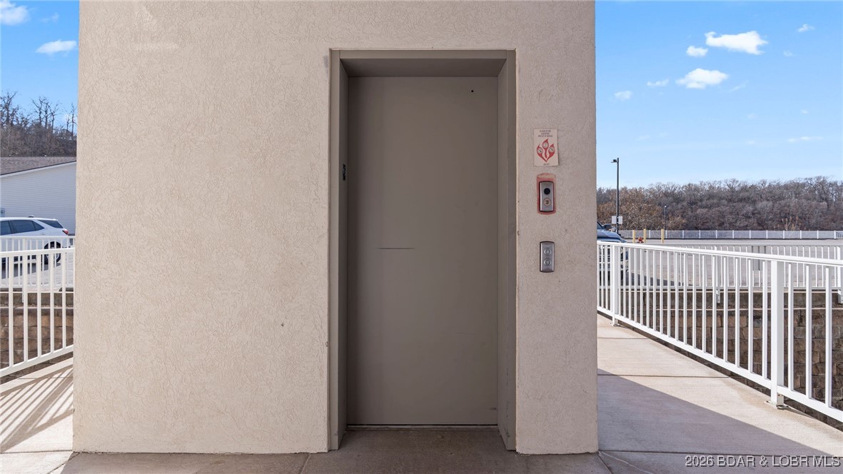 Trinity Pointe Condominiums - Residential