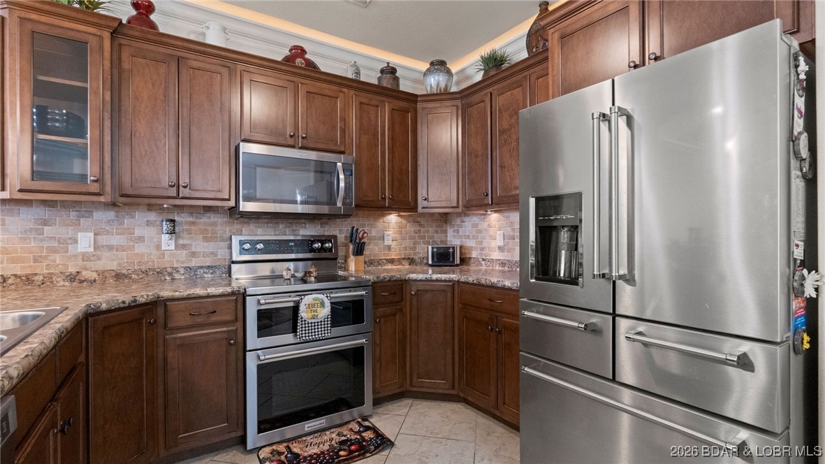 Trinity Pointe Condominiums - Residential