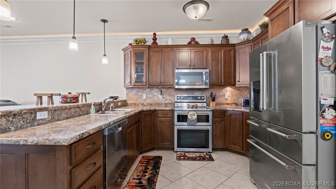 Trinity Pointe Condominiums - Residential