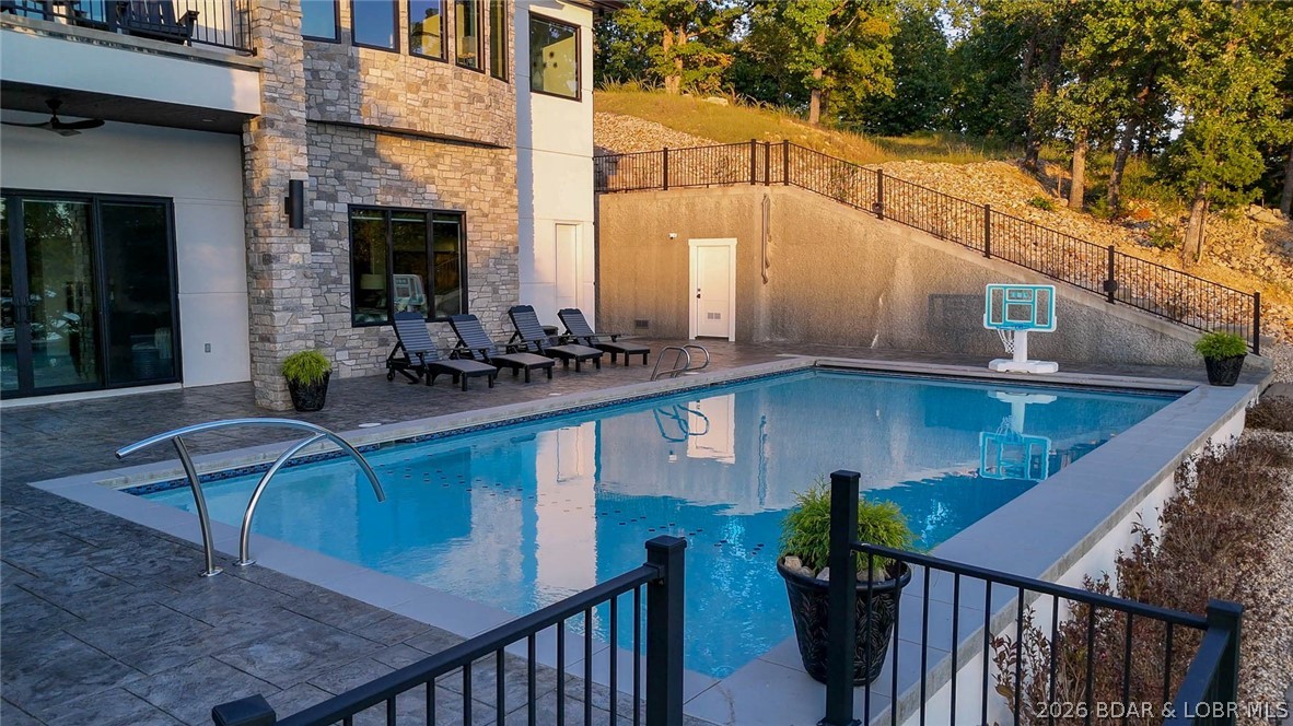 The Villages At Shawnee Bend - Residential