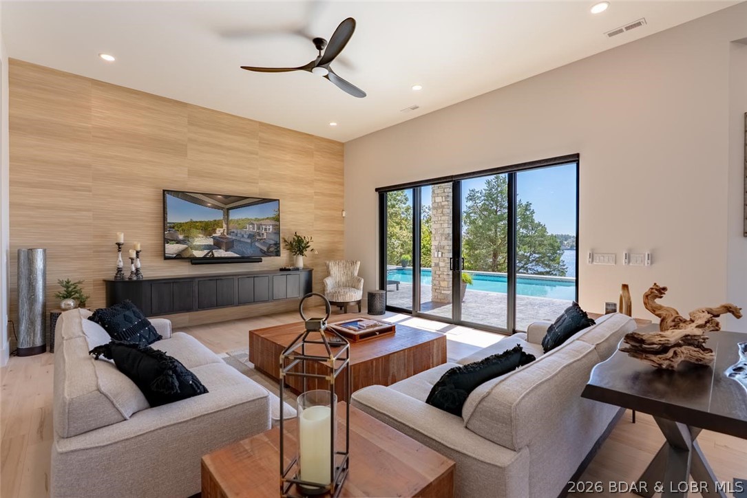 The Villages At Shawnee Bend - Residential