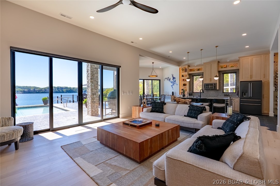 The Villages At Shawnee Bend - Residential