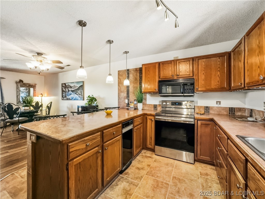 11 West Condominiums - Residential