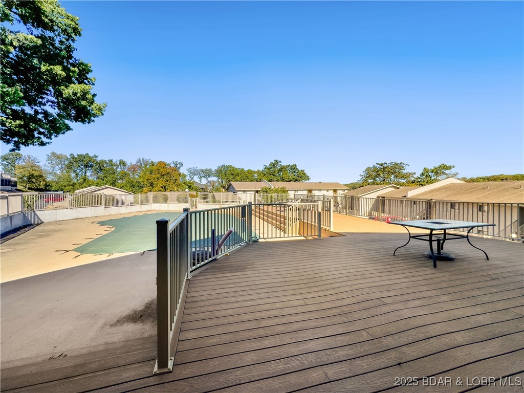 11 West Condominiums - Residential