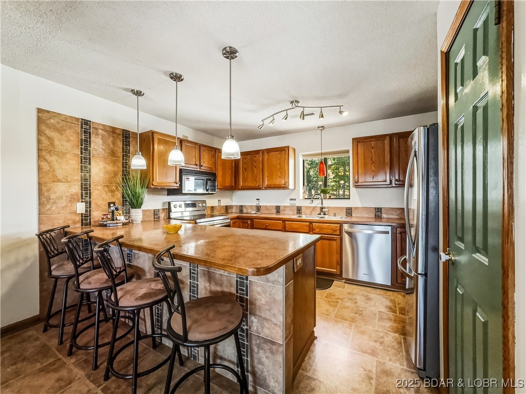 11 West Condominiums - Residential