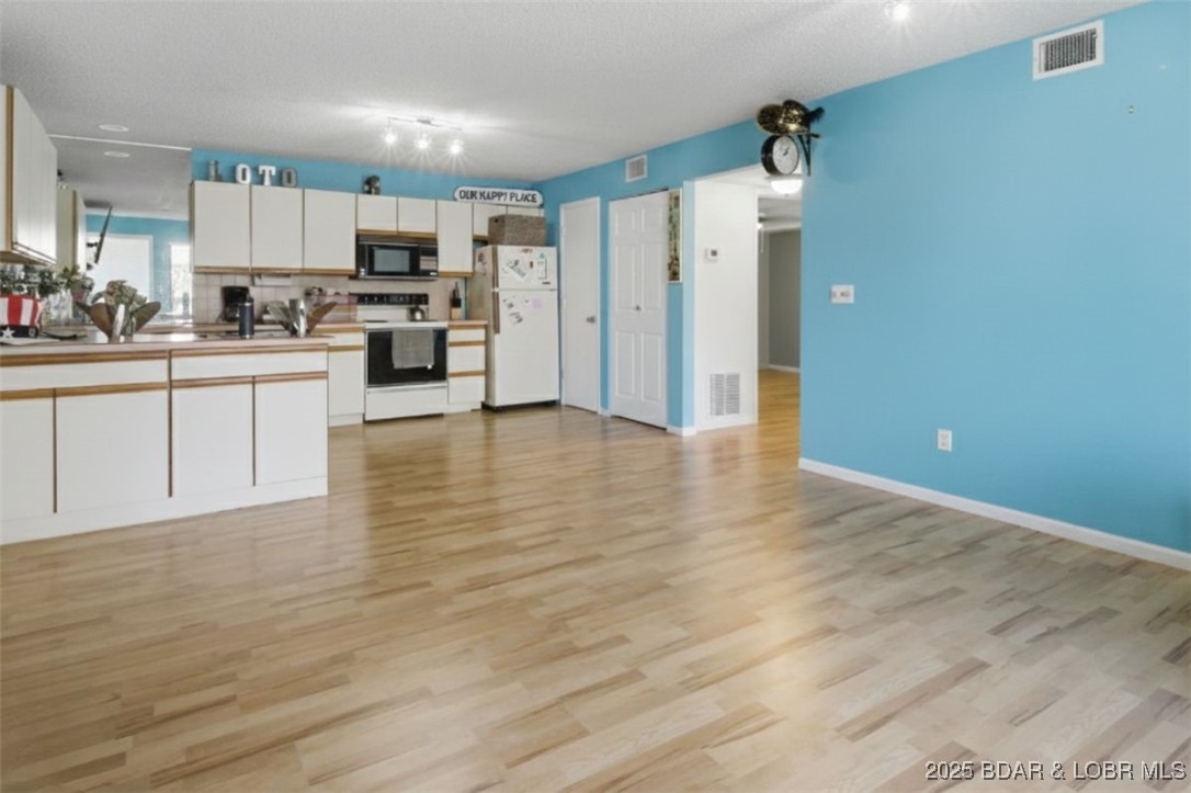 Southwood Shores Condominium - Residential