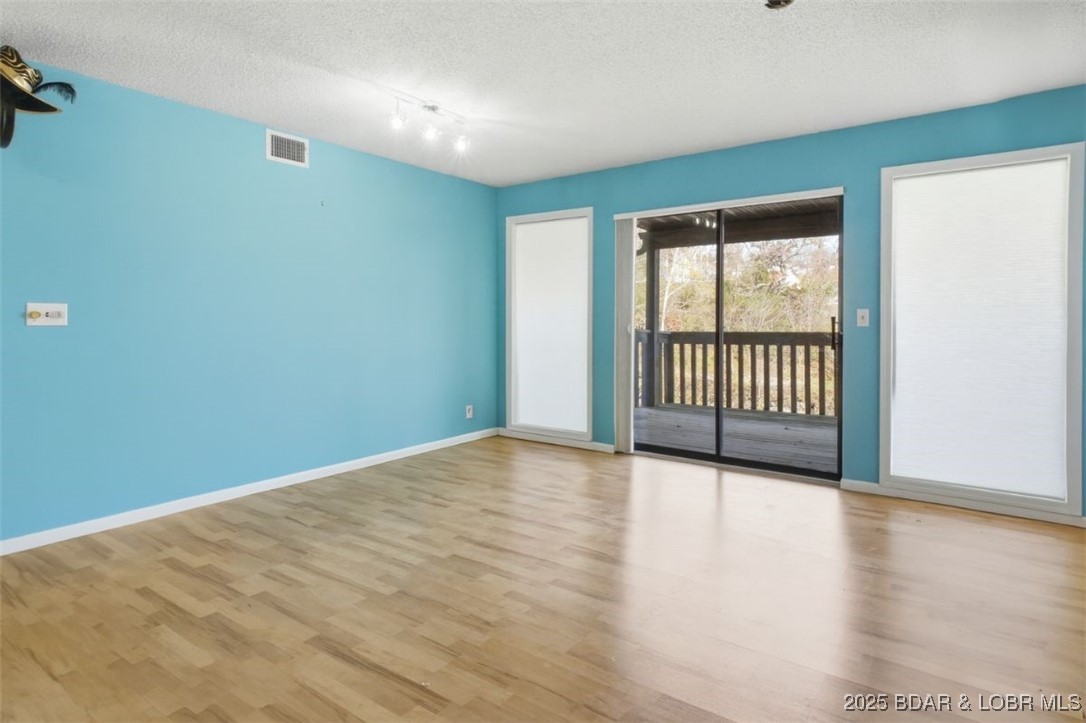 Southwood Shores Condominium - Residential