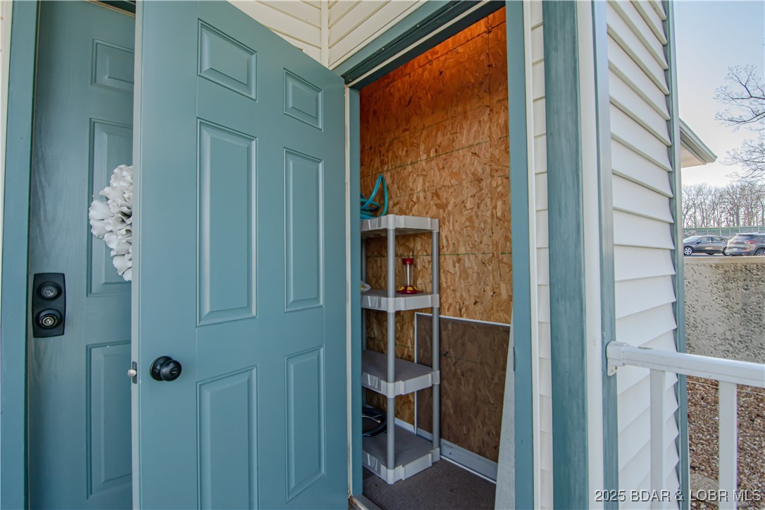 The Evergreens On The Lake - Residential