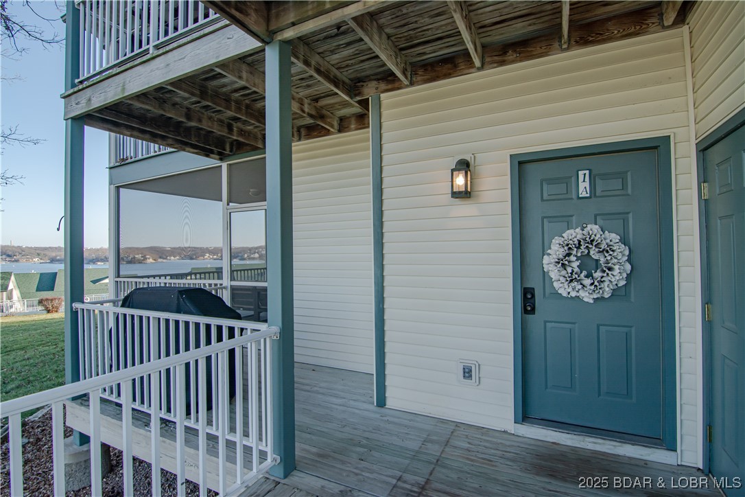 The Evergreens On The Lake - Residential