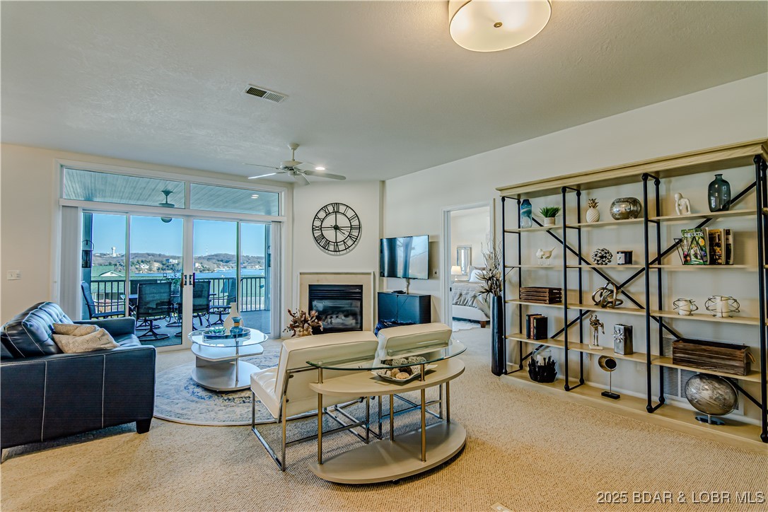 The Evergreens On The Lake - Residential