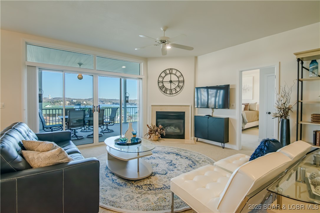 The Evergreens On The Lake - Residential