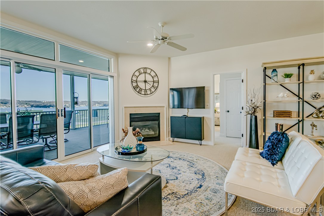 The Evergreens On The Lake - Residential