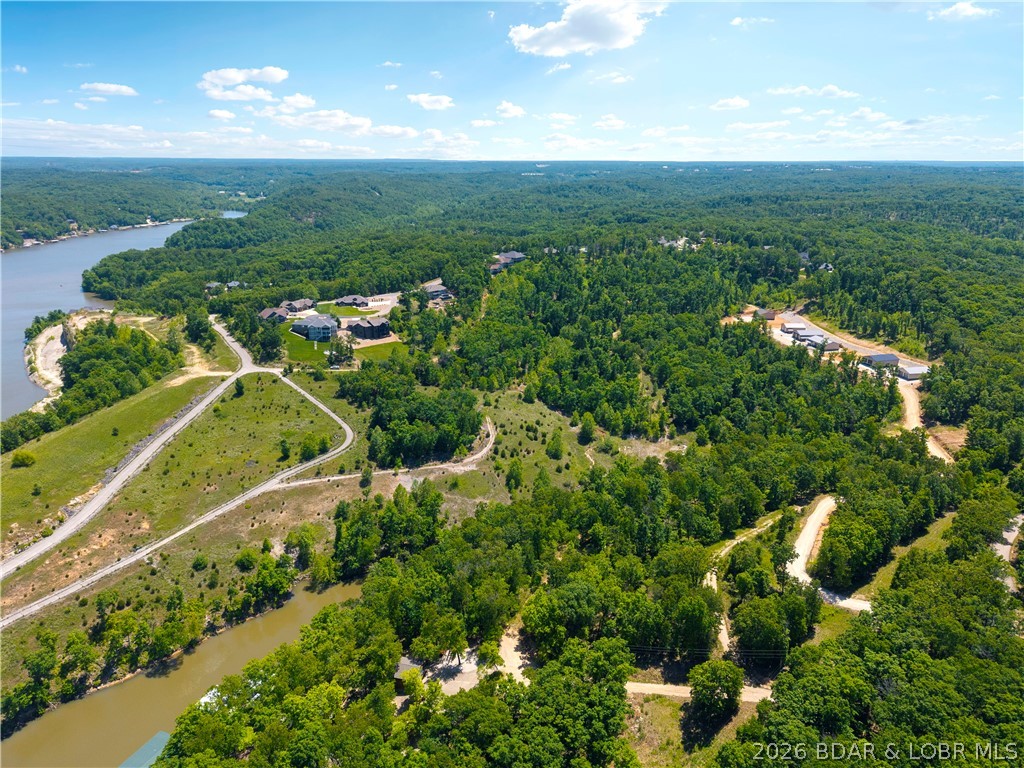 Cross Creek - Land