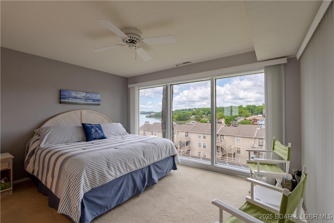 Indian Pointe Condominium - Residential