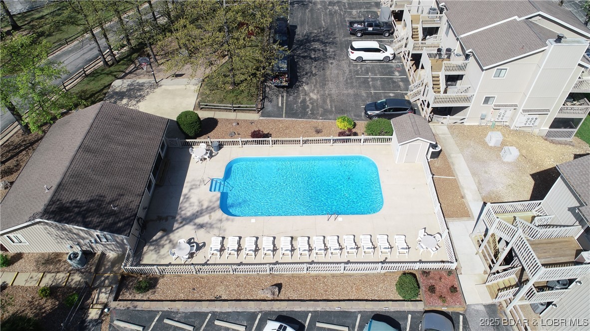 Indian Pointe Condominium - Residential