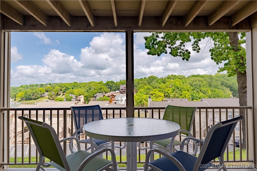 Indian Pointe Condominium - Residential