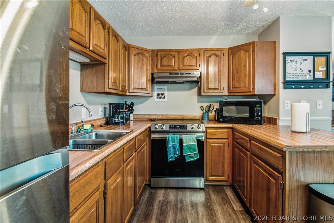 Horseshoe Bend # 8 - Residential